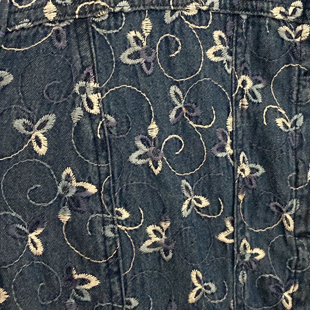 Analogy-Jean jacket with floral embroidery- 100% cotton- Size large - Picture 3 of 7